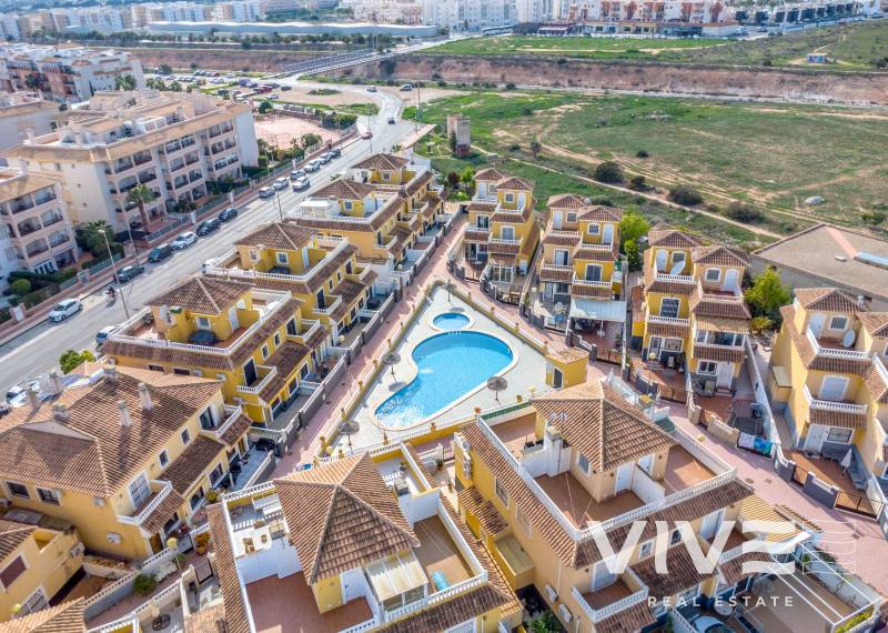 Adosado - Segunda mano - Orihuela Costa - Playa Flamenca