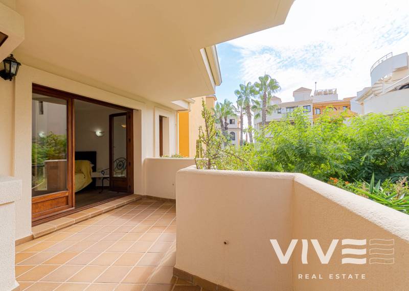 Apartament - Segunda mano - Torrevieja - Punta Prima