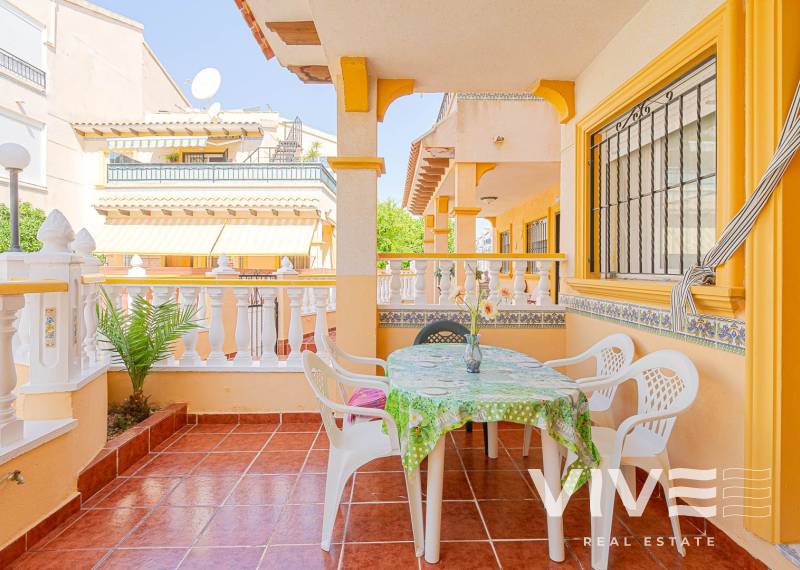 Apartament - Verkauf - Torrevieja - Punta Prima