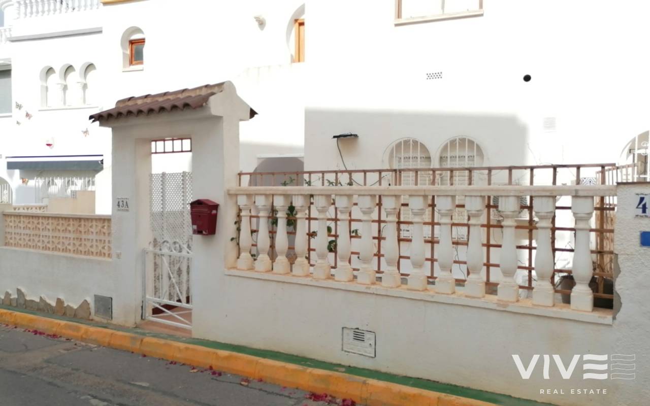 Apartamento - Alquiler a largo plazo - San Miguel de Salinas - LT0053 Blue Lagoon