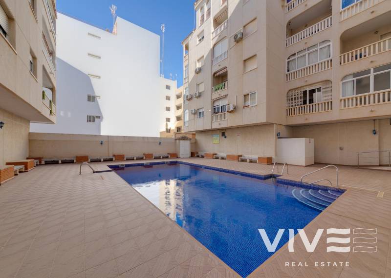 Apartamento - Försäljning  - Torrevieja - Torrevieja