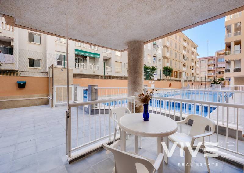 Apartamento - Försäljning  - Torrevieja - Torrevieja