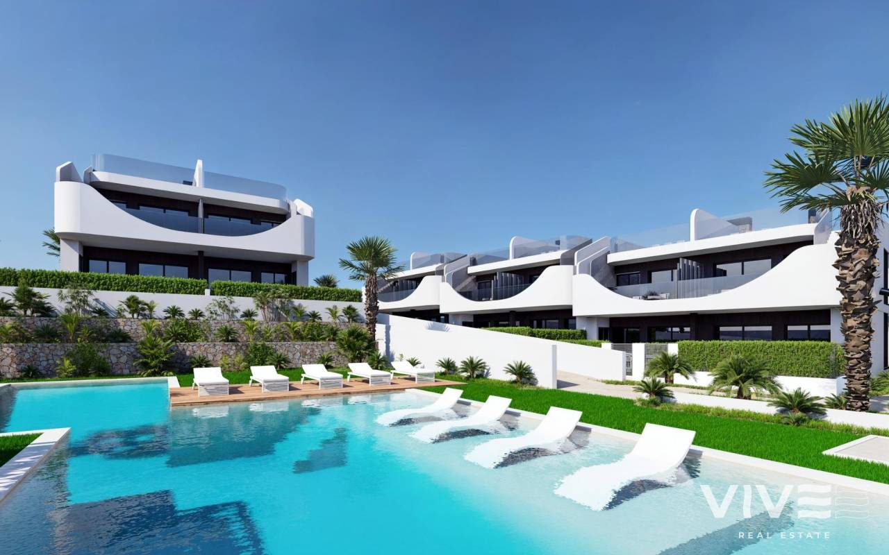 Apartamento - Nueva construcción  - San Miguel de Salinas - REDSP-39569