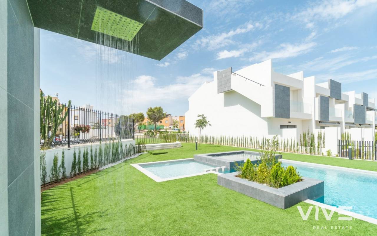 Apartamento - Nueva construcción  - Torrevieja - REDSP-21492