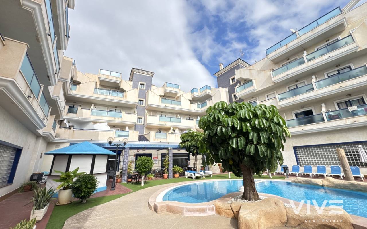 Apartamento - Segunda mano - Orihuela Costa - DOLP-92625