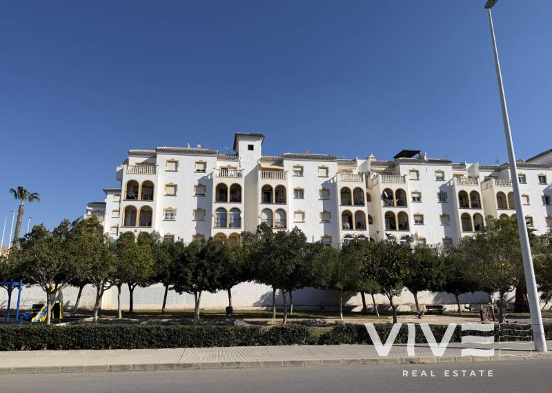 Apartamento - Segunda mano - Orihuela Costa - La Zenia