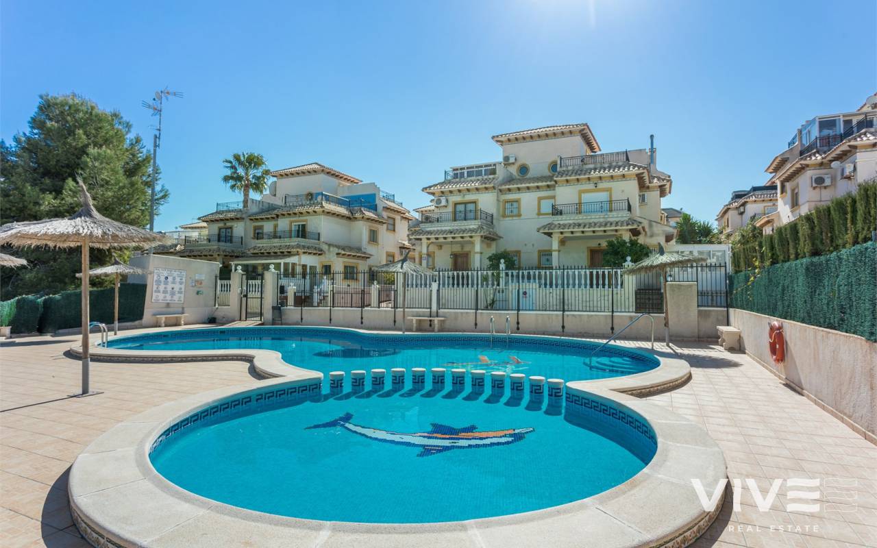 Apartamento - Segunda mano - Orihuela Costa - RE0175