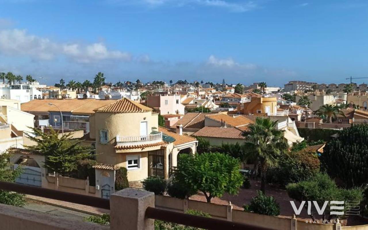 Apartamento - Segunda mano - Orihuela Costa - RE0222