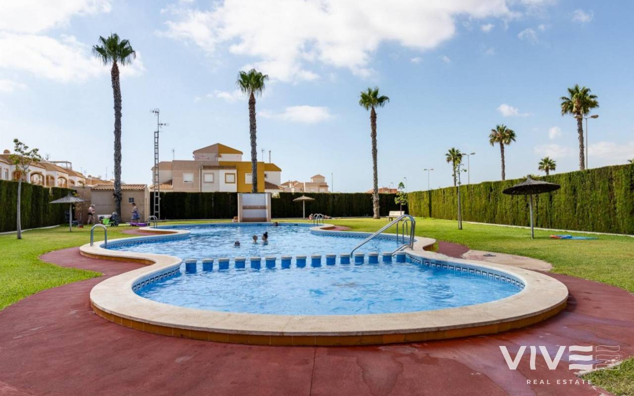 Apartamento - Segunda mano - Torrevieja - 40936