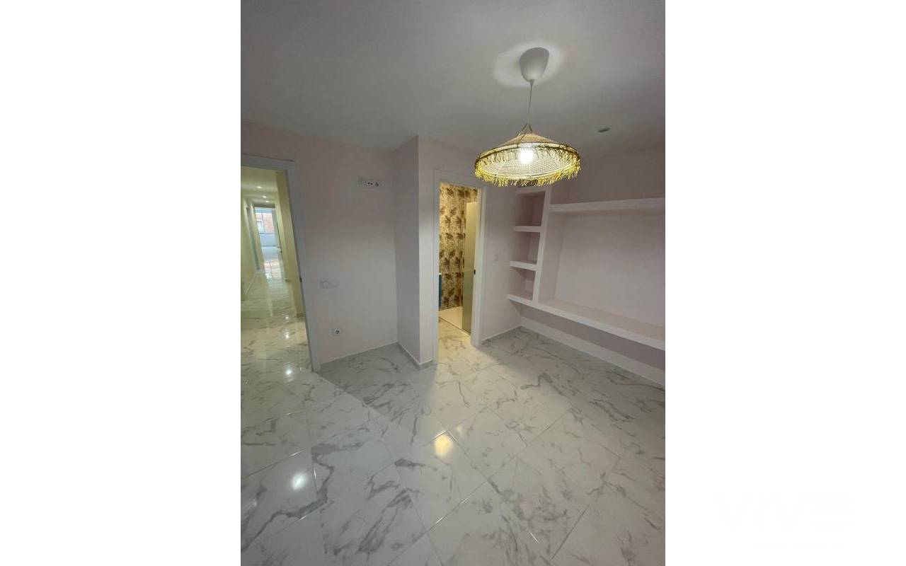 Apartamento - Segunda mano - Torrevieja - 43242