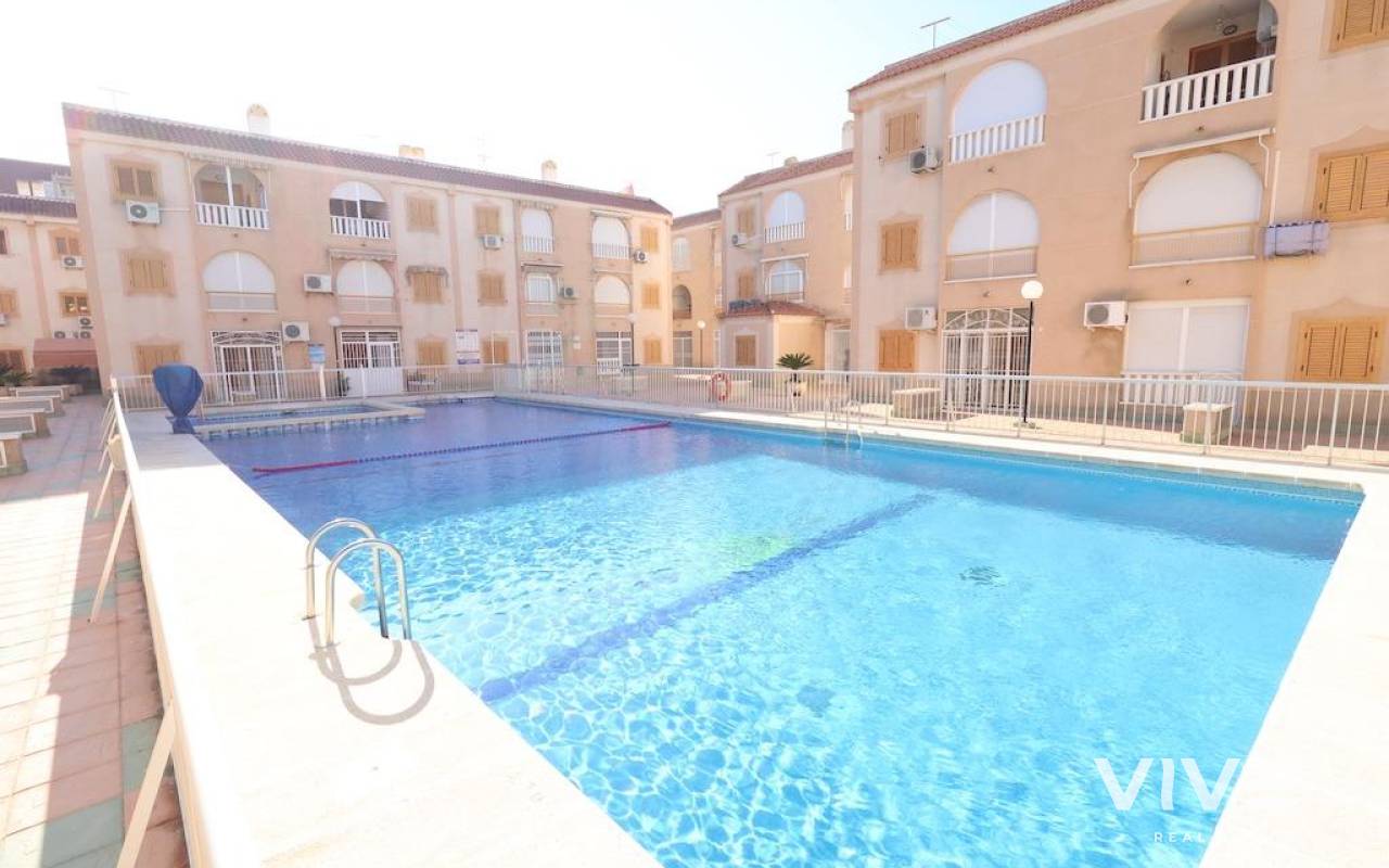 Apartamento - Segunda mano - Torrevieja - 65954