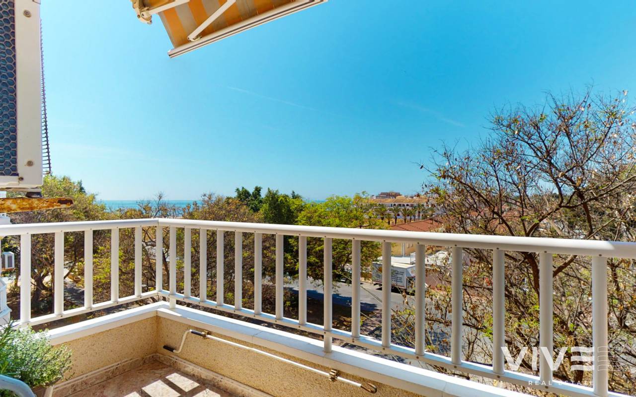 Apartamento - Segunda mano - Torrevieja - COL0008