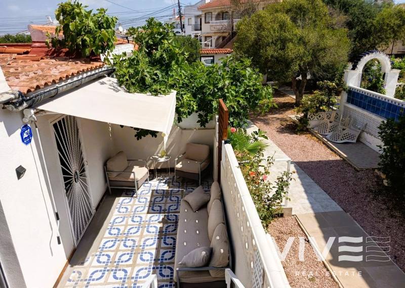Apartamento - Segunda mano - Torrevieja - La Siesta - El Salado - Torreta
