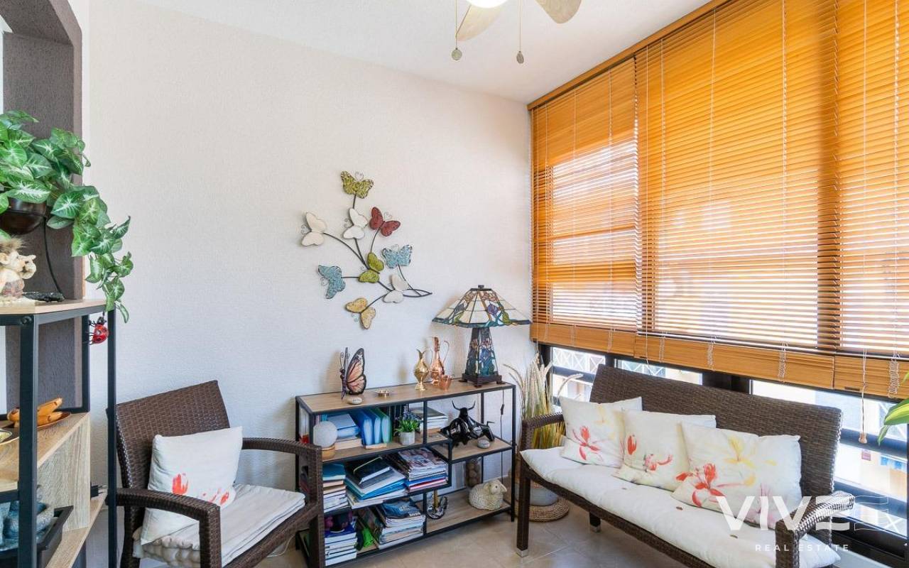 Apartamento - Segunda mano - Torrevieja - PF-35337