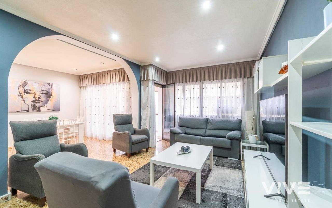 Apartamento - Segunda mano - Torrevieja - PF-67100