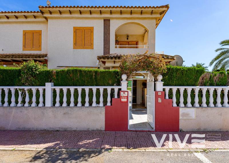 Apartamento - Segunda mano - Torrevieja - Punta Prima