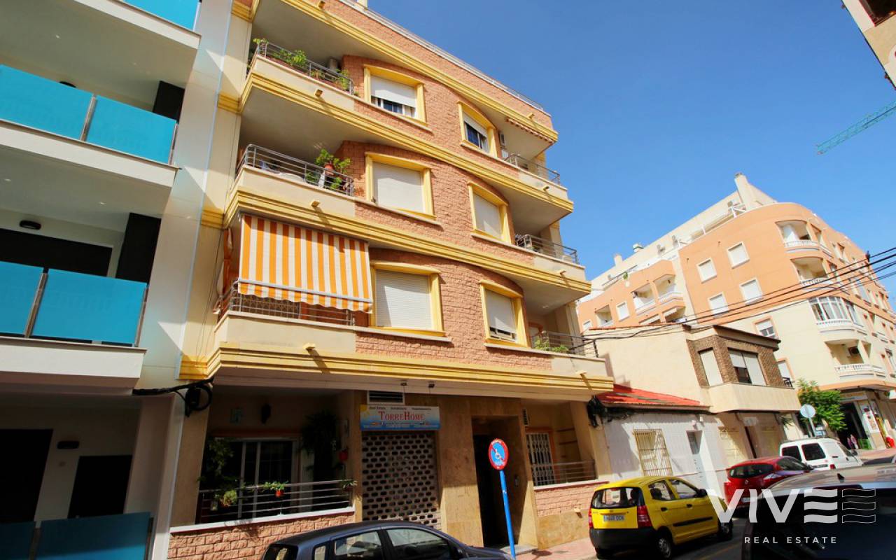 Apartamento - Segunda mano - Torrevieja - RE0163