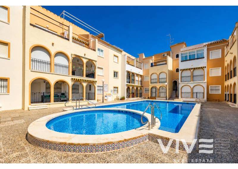 Apartamento - Segunda mano - Torrevieja - Torrevieja