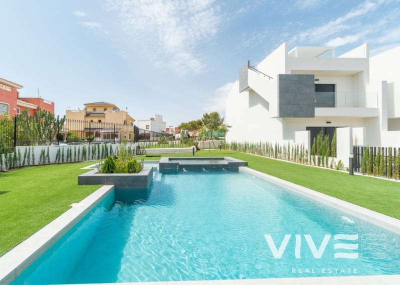 Apartment / flat - New Build - Torrevieja - Los balcones