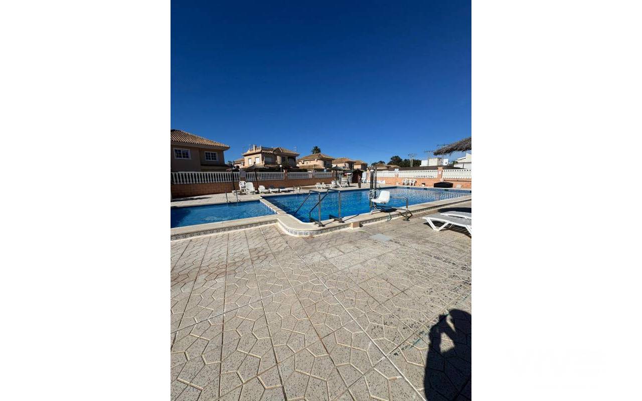 Apartment / flat - Resale - Torrevieja - 11305