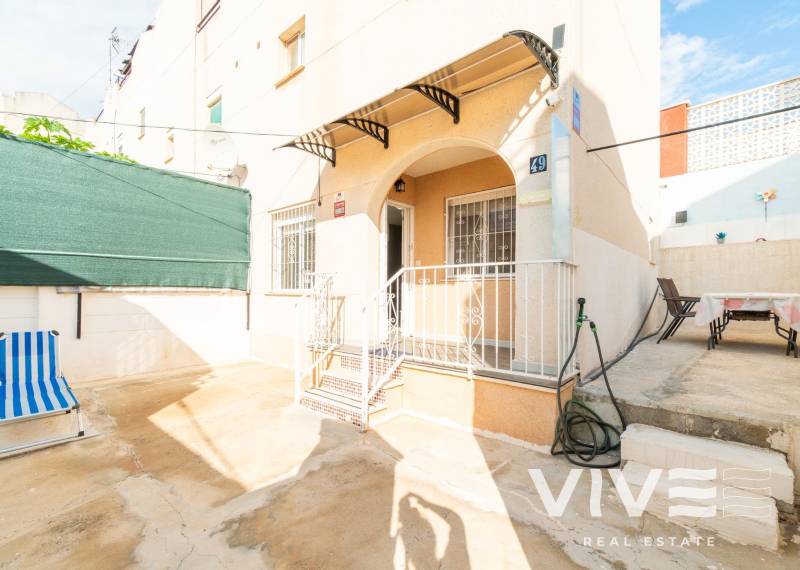 Apartment / flat - Resale - Torrevieja - Los balcones