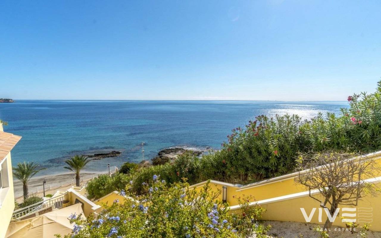 Apartment - Resale - Orihuela Costa - 14756