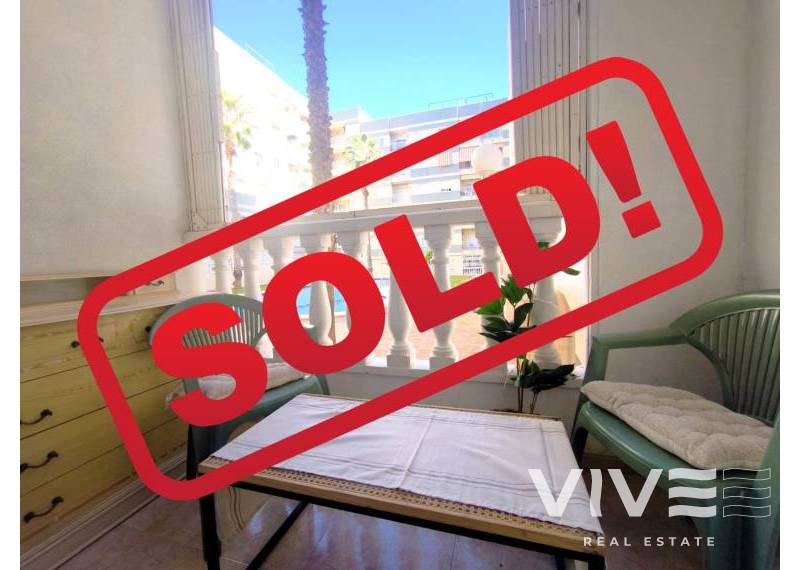 Apartment - Resale - Torrevieja - Avenida Habaneras - Curva de Palangre