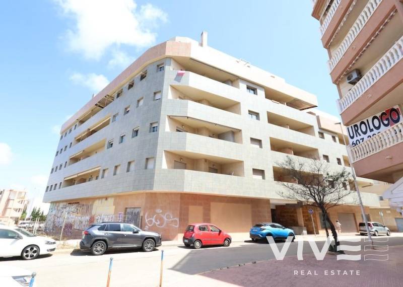 Apartment - Resale - Torrevieja - La Mata