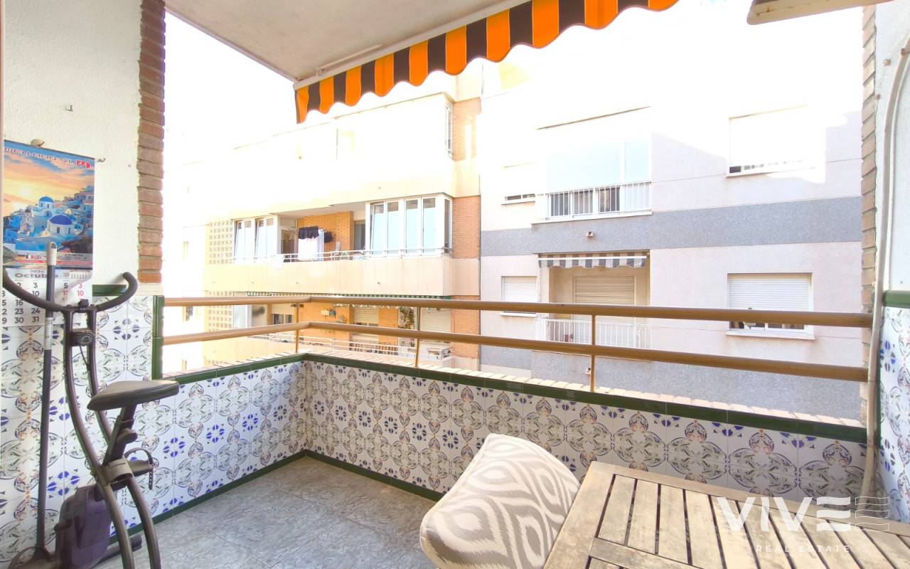 Apartment - Resale - Torrevieja - RE0278