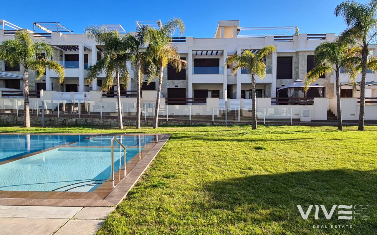 Apartment - Resale - Torrevieja - RE0311