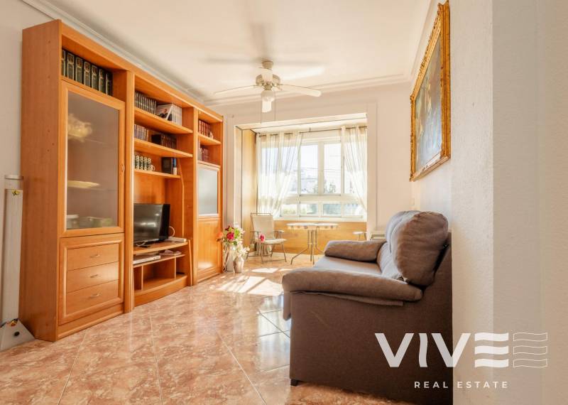 Apartment - Resale - Torrevieja - Torrevieja