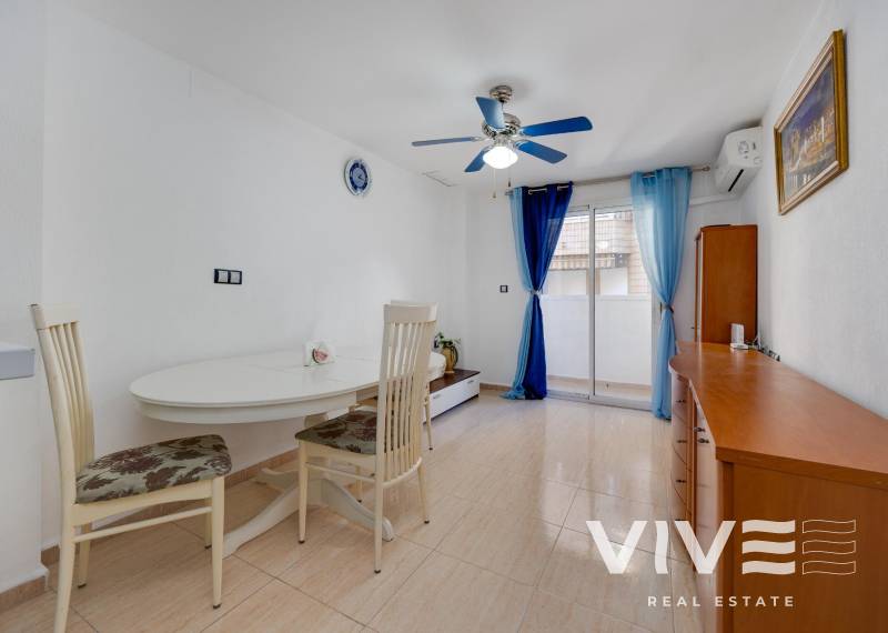 Apartment - Resale - Torrevieja - Torrevieja