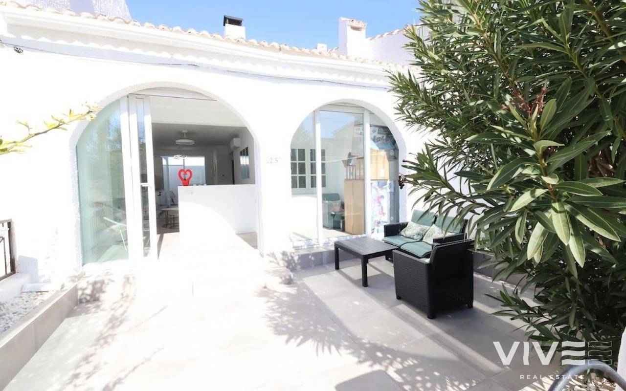 Apartment / Wohnung - Verkauf - Benijofar - 80331