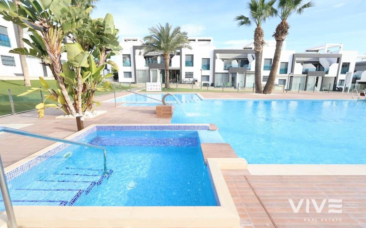 Apartment / Wohnung - Verkauf - Orihuela Costa - 83607