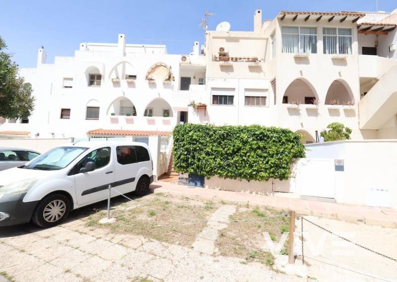 Apartment / Wohnung - Verkauf - Orihuela Costa - La Zenia
