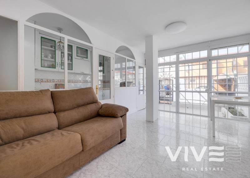 Apartment / Wohnung - Verkauf - Torrevieja - Torrevieja