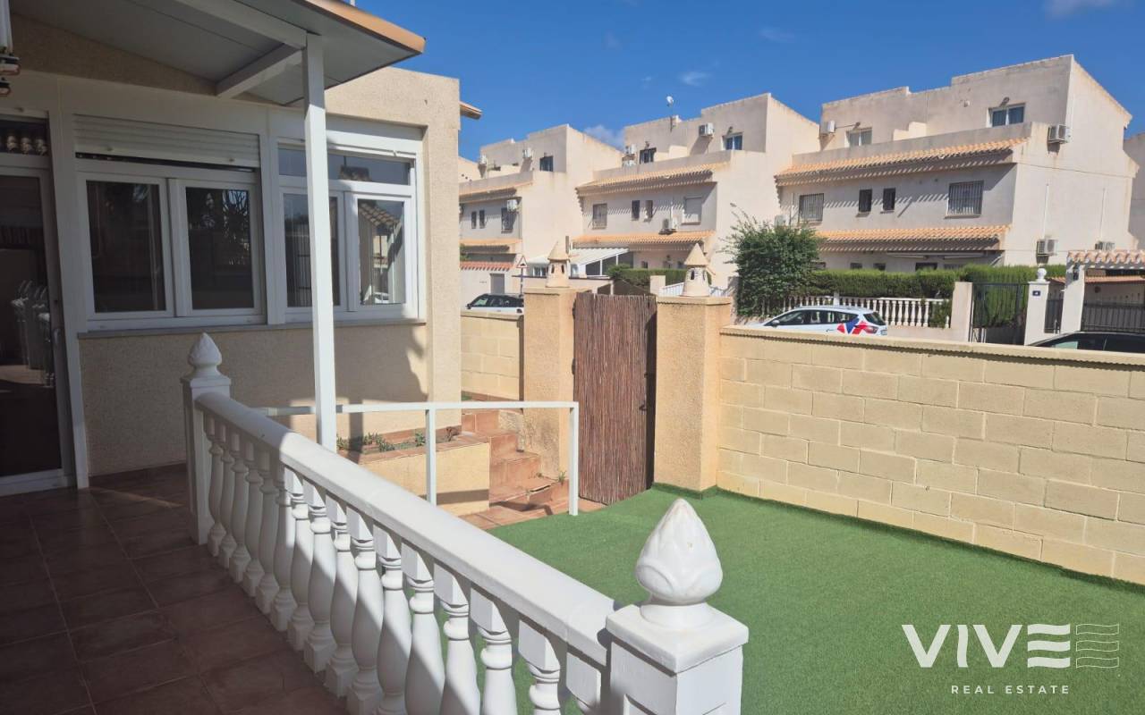 Casa - Försäljning  - Orihuela Costa - 91617