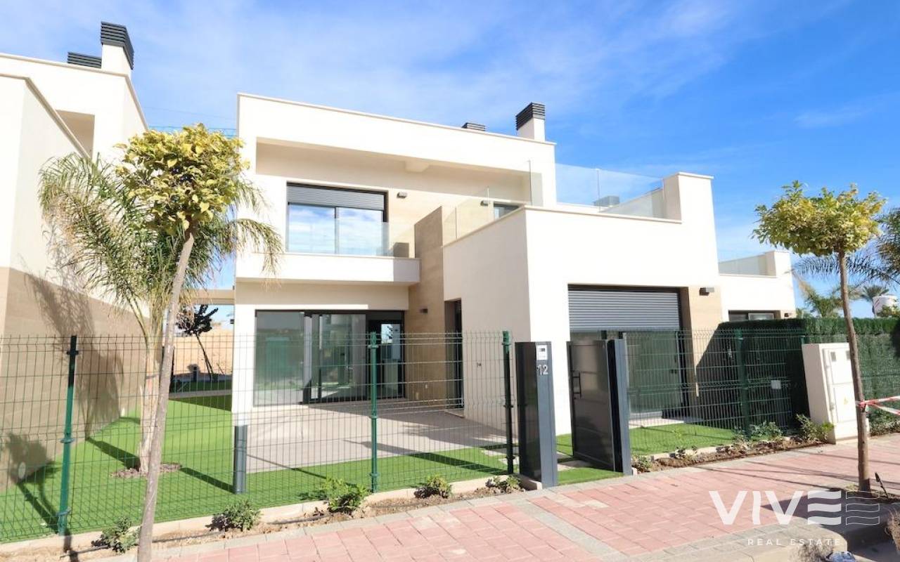 Detached Villa - Försäljning  - Los Alcázares - 82637