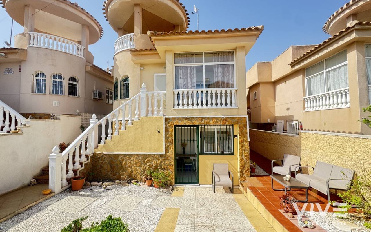 Detached Villa - Försäljning  - Orihuela Costa - DOLP-20503