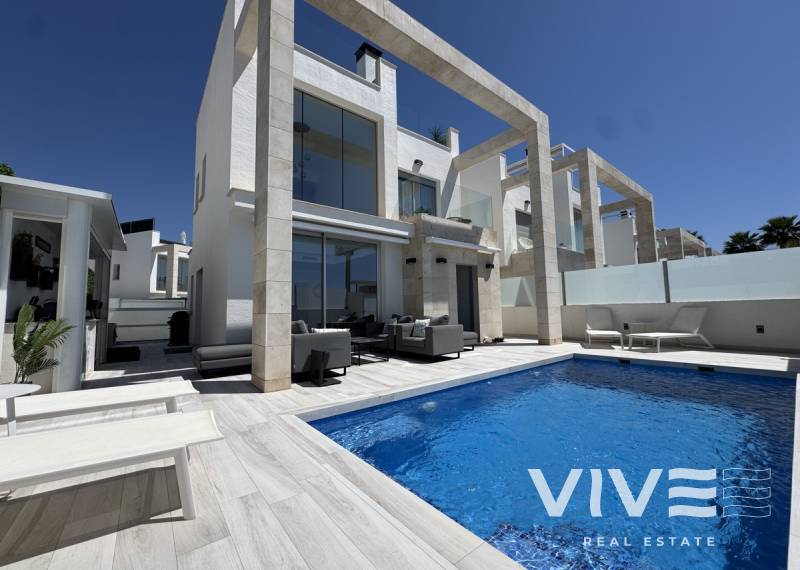 Detached Villa - Försäljning  - Orihuela Costa - Lomas De Cabo Roig