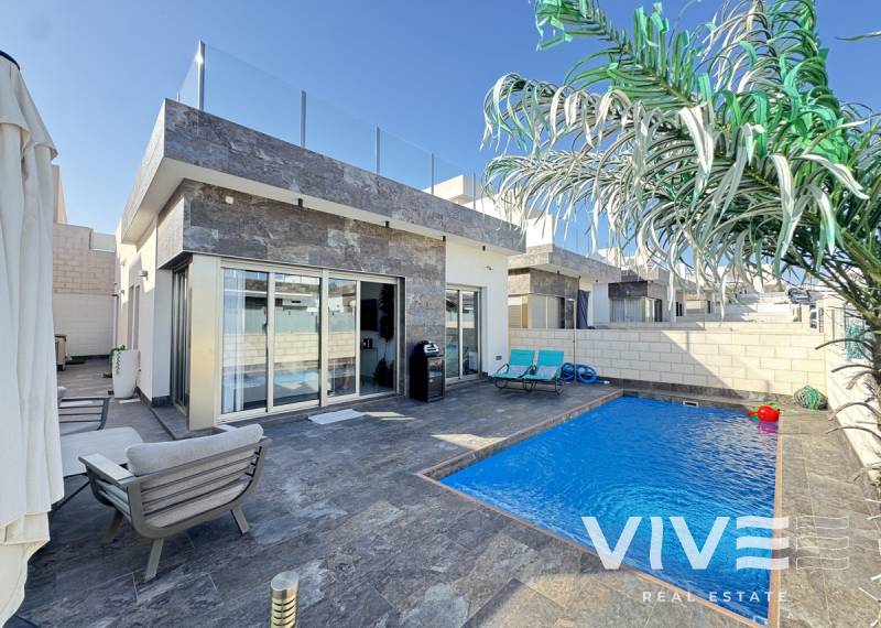 Detached Villa - Försäljning  - Orihuela Costa - Orihuela Costa