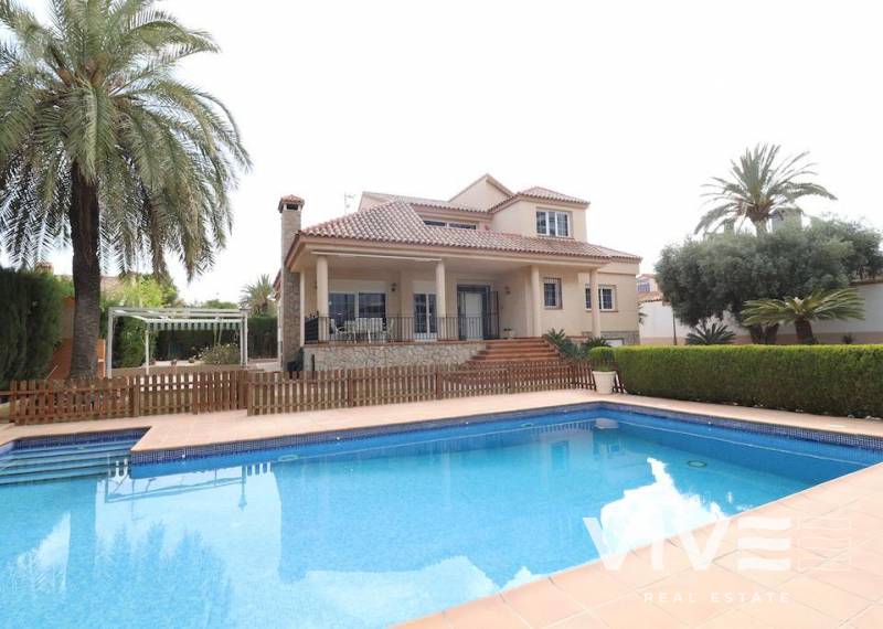 Detached Villa - Försäljning  - Pilar de la Horadada - RioMar