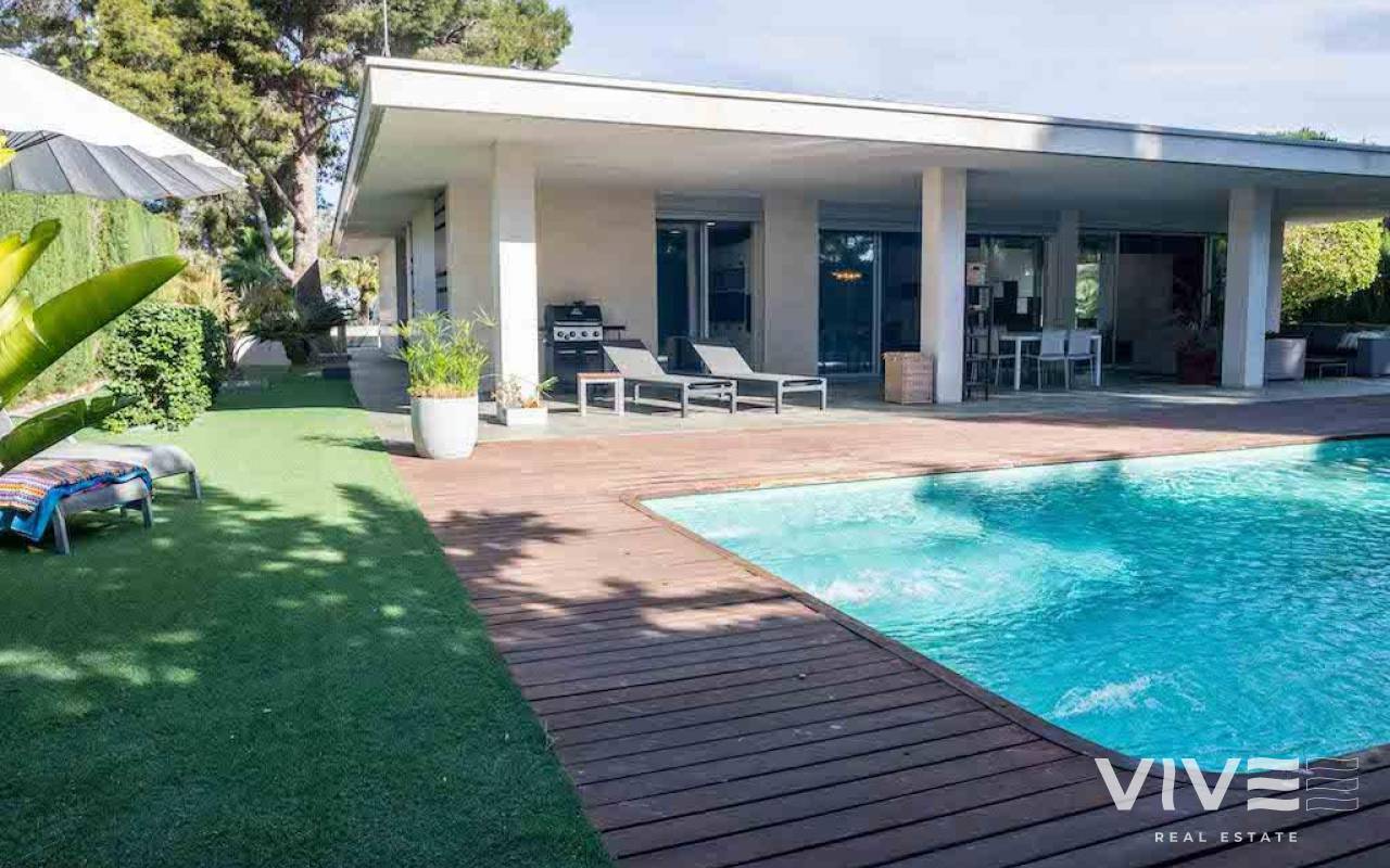 Detached Villa - Försäljning  - Torrevieja - 90606