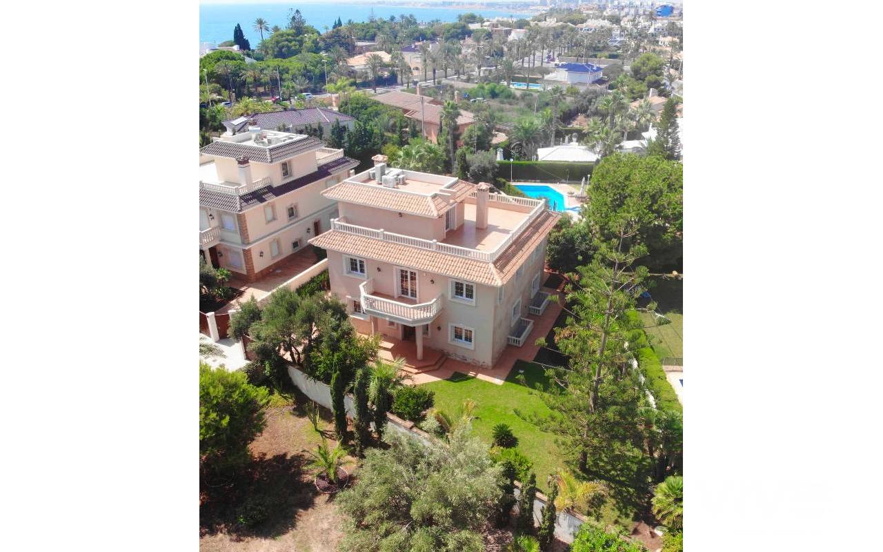 Detached Villa - Neubau - Orihuela Costa - 52127