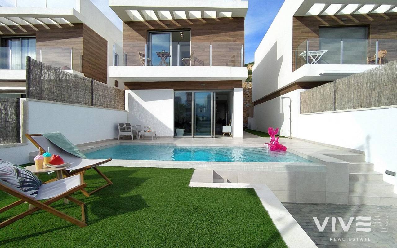 Detached Villa - Neubau - Orihuela Costa - 80595