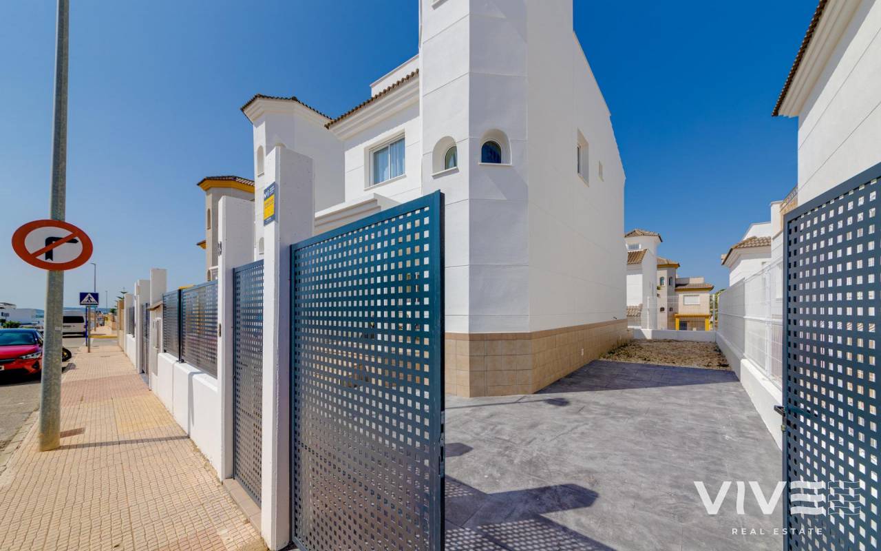 Detached Villa - Neubau - San Fulgencio - REDSP-16010