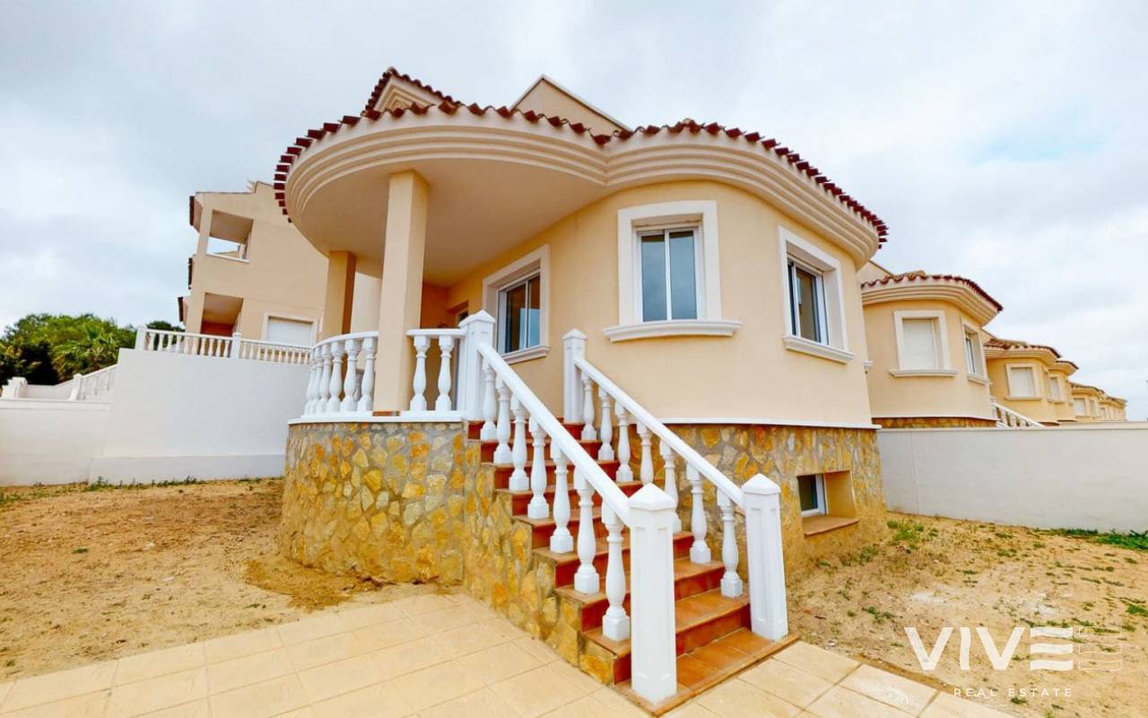 Detached Villa - Neubau - San Miguel de Salinas - 49196