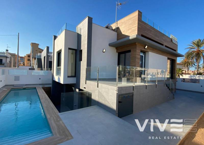 Detached Villa - Neubau - Torrevieja - La Mata