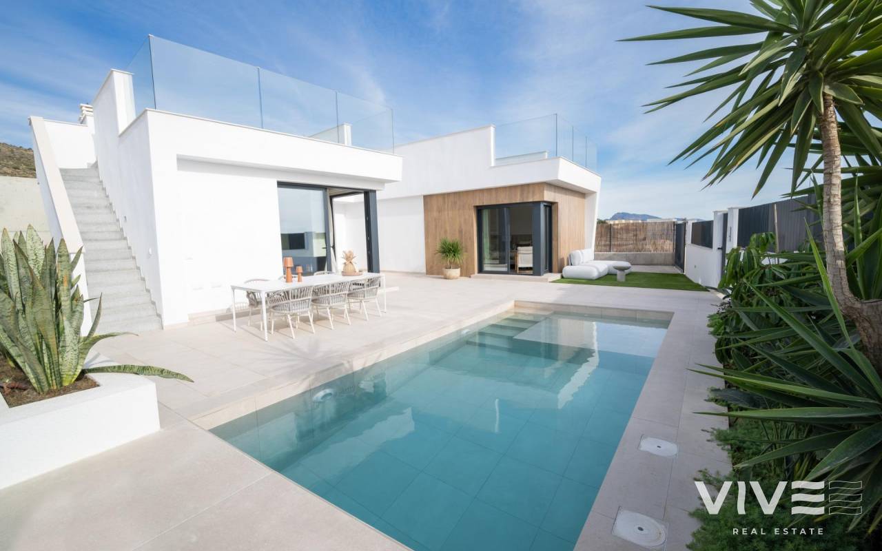 Detached Villa - Nueva construcción  - BAÑOS Y MENDIGO - 14613