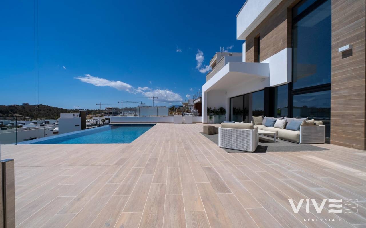 Detached Villa - Nueva construcción  - Benidorm - 79853